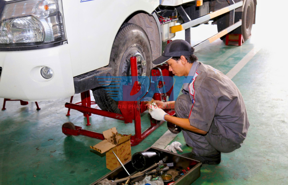 CẦN THAY PHỤ TÙNG XE TẢI HINO UY TÍN Ở ĐÂU?