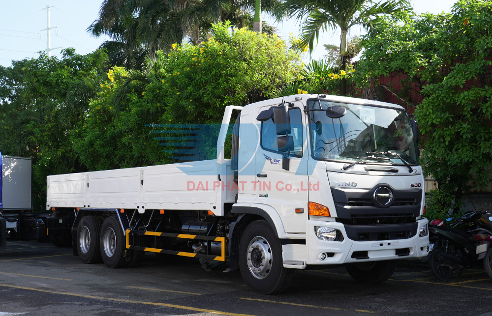 HINO 3 CHÂN FL8JT8A 15 TẤN THÙNG LỬNG